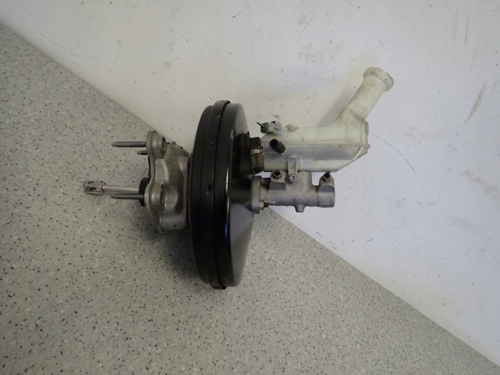 NISSAN NOTE E11 MICRA K12 1.2 1.4 SERWO HAMULCOWE POMPA 3/6