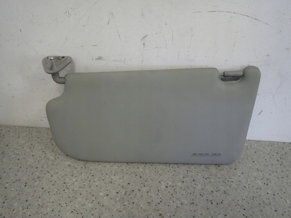 HYUNDAI TUCSON 04- DASZEK PRZECIWSŁONECZNY PRAWY 6/7