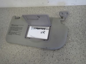 HYUNDAI TUCSON 04- DASZEK PRZECIWSŁONECZNY PRAWY 3/7 MINIATURA