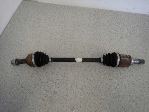 NISSAN MICRA K13 1.2i MANUAL 10- PÓŁOŚ PRZEDNIA LEWA