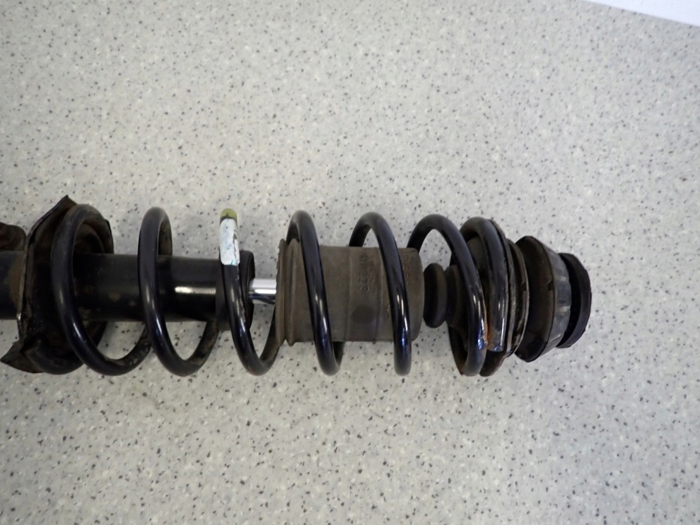 NISSAN MICRA K13 1.2i MANUAL 10- AMORTYZATOR PRZEDNI PRAWY 3/8