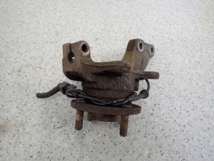 NISSAN MICRA K13 10- ZWROTNICA PRZEDNIA LEWA 5/6 MINIATURA