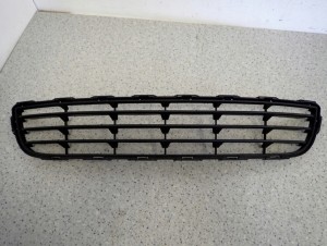 SUZUKI SWIFT IV MK7 10-13 KRATKA DOLNA ZDERZAKA 1/7 MINIATURA