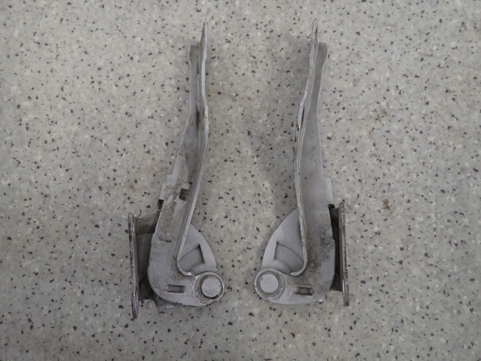 HYUNDAI GETZ 02 -ZAWIASY MASKI KOMPLET 3/3