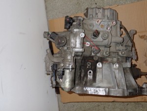 TOYOTA COROLLA E12 1.4 D4D 04- SKRZYNIA BIEGÓW PÓŁ-AUTOMAT 10/11 MINIATURA