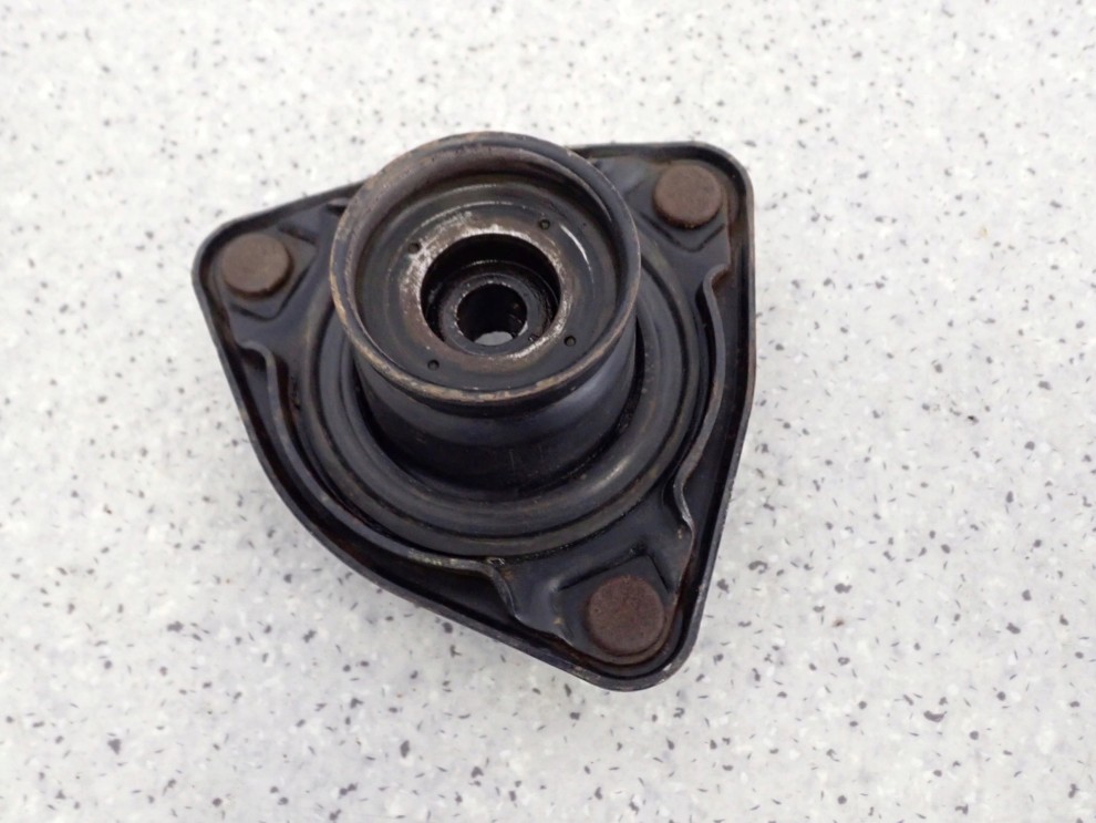 KIA CEED 06-12 MOCOWANIE GÓRNE AMORTYZATORA CZAPKA MCPHERSONA PRZÓD 7/11