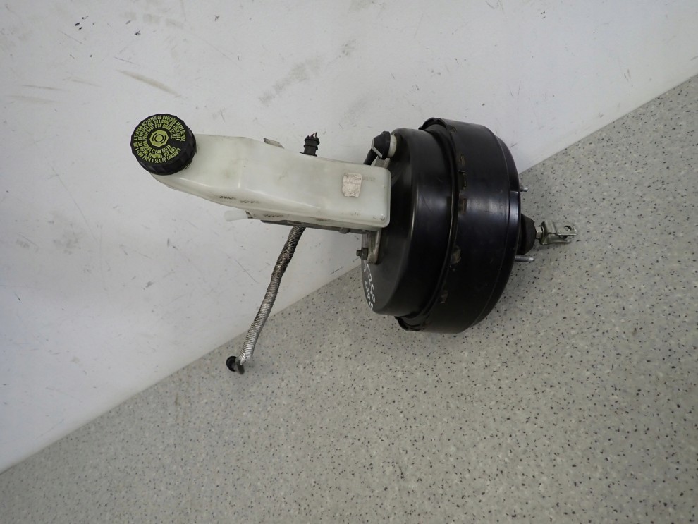 COROLLA VERSO D-CAT 04-09 SERWO HAMULCOWE POMPA HAMULCOWA 4/7