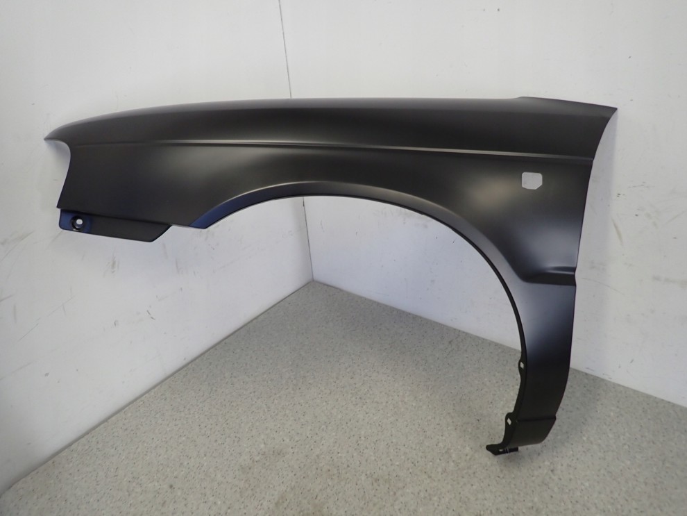 SUZUKI BALENO 95-99 BŁOTNIK PRZEDNI LEWY NOWY 1/12