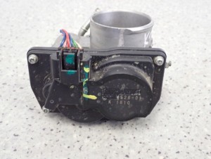 NISSAN MICRA K13 1,2i 10- PRZEPUSTNICA POWIETRZA RME50-16 1/10 MINIATURA