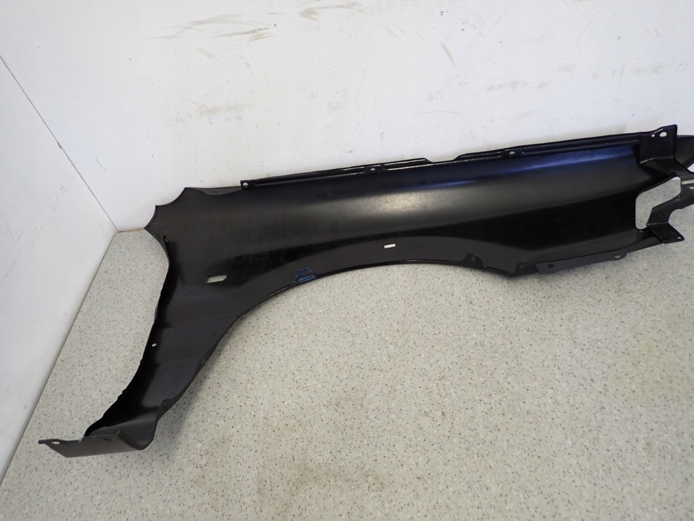 MITSUBISHI GALANT 88-92 BŁOTNIK PRZEDNI LEWY 11/13