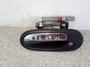 NISSAN ALMERA N16 00- KLAMKA PRZEDNIA LEWA 3/10 MINIATURA