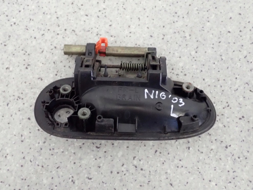 NISSAN ALMERA N16 00- KLAMKA PRZEDNIA LEWA 3/7