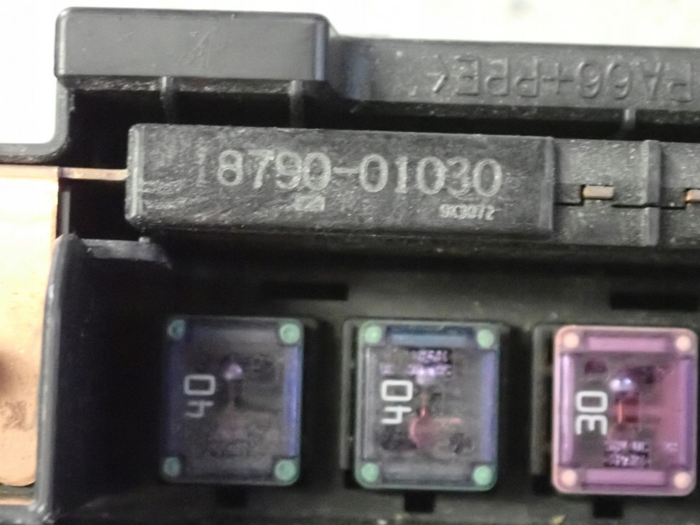 KIA VENGA 09- HYUNDAI IX20 1.4I SKRZYNKA BEZPIECZNIKÓW PUSZKA ELEKTRYCZNA 5/7