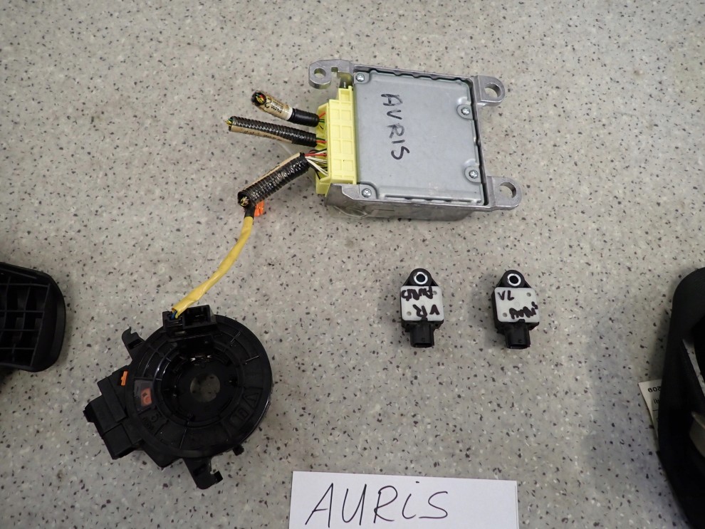 TOYOTA AURIS I E15 5D 07- PODUSZKI POWIETRZNE ZESTAW EUROPA SRSY AIRBAG 13/14