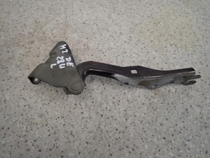 MAZDA 2 II DE 07- ZAWIAS MASKI LEWY LUB PRAWY 4/4 MINIATURA