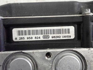 TOYOTA VERSO 2.0 D4D 09- POMPA ABS STEROWNIK 7/7 MINIATURA