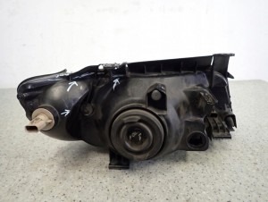 HYUNDAI MATRIX 01-05 LAMPA PRZEDNIA LEWA REFLEKTOR EUROPA 13/14 MINIATURA