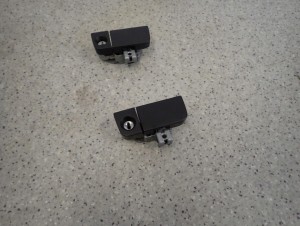 HONDA CIVIC EU EP VII 01-05 ZAMEK SCHOWKA PASAŻERA W DESCE 3/7 MINIATURA