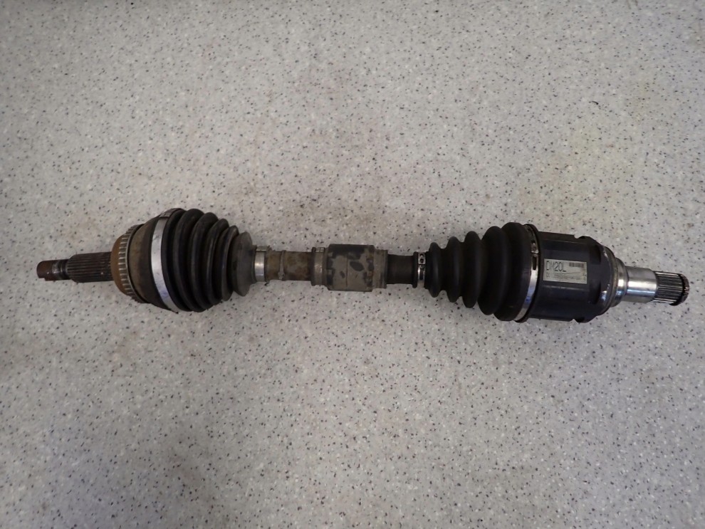 TOYOTA VERSO 2.0 D4D 09- PÓŁOŚ PRZEDNIA LEWA 4/5