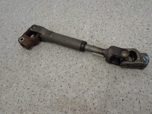 TOYOTA VERSO 09-13 KRZYZAK KOLUMNY KIEROWNICZEJ 4/4 MINIATURA