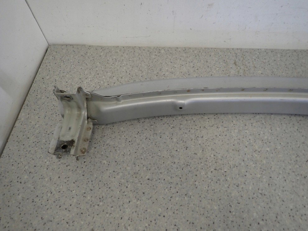 SUZUKI IGNIS 00-03 BELKA ZDERZAKA PRZÓD 7/8