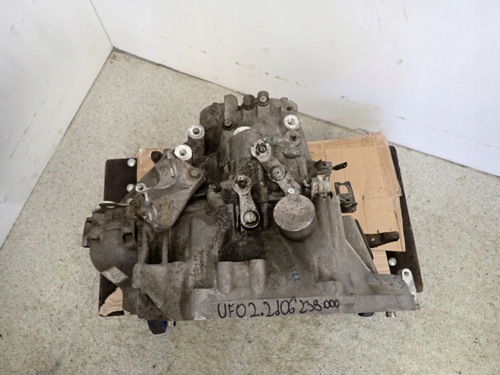 HONDA CIVIC VIII 06- UFO 2.2 CTDI SKRZYNIA BIEGÓW 3/8