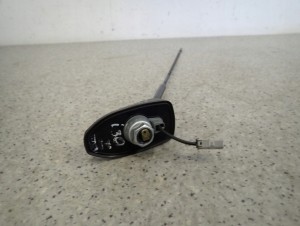 HYUNDAI i30 06-12 PODSTAWA ANTENY ANTENA 4/4 MINIATURA