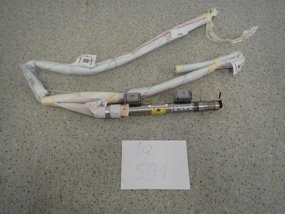 TOYOTA IQ 08-12 KURTYNA BOCZNA PRAWA 1/4