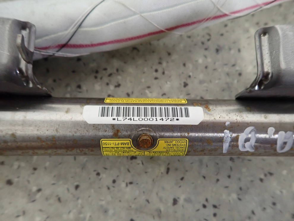 TOYOTA IQ 08-12 KURTYNA BOCZNA PRAWA 2/4