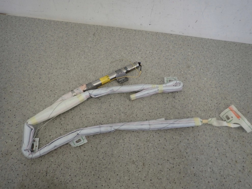 TOYOTA IQ 08-12 KURTYNA BOCZNA PRAWA 4/4