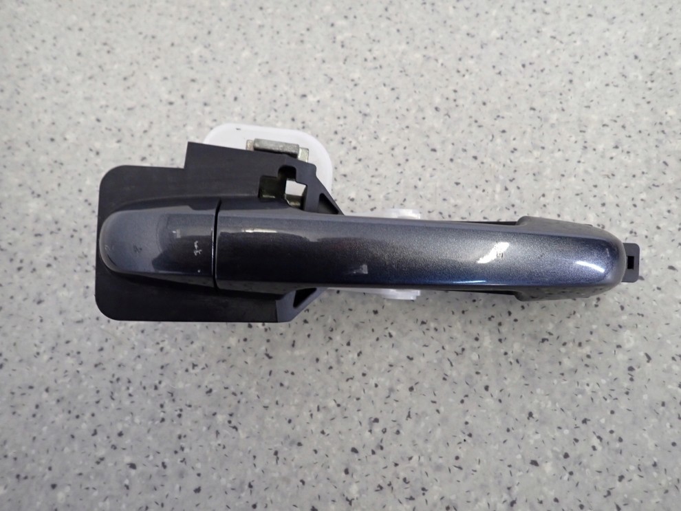 KIA CEED 06-12 KLAMKA PRZEDNIA PRAWA DRZWI 3/5