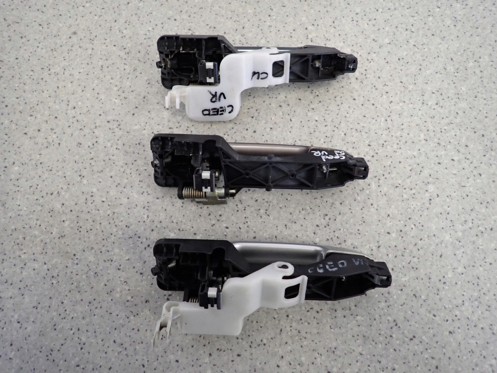 KIA CEED 06-12 KLAMKA PRZEDNIA PRAWA DRZWI 5/5