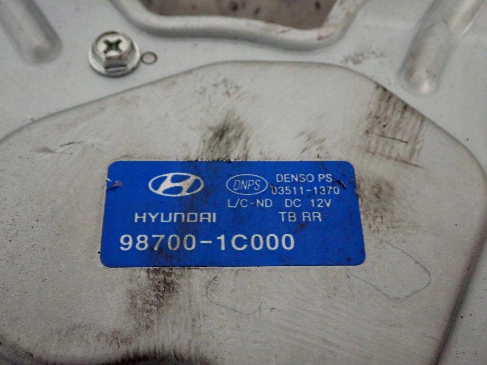 HYUNDAI GETZ SILNICZEK WYCIERACZEK SILNIK TYŁ 7/7