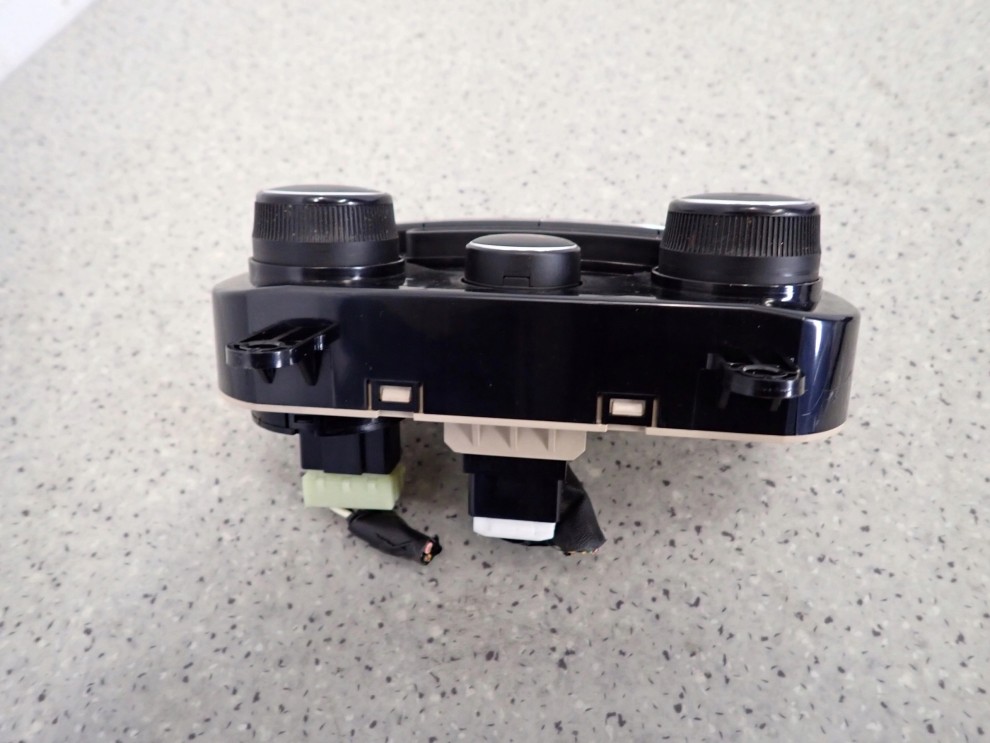 HYUNDAI i30 07-12 PANEL STEROWANIA NAWIEWU 4/7