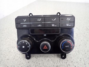 HYUNDAI i30 07-12 PANEL STEROWANIA NAWIEWU