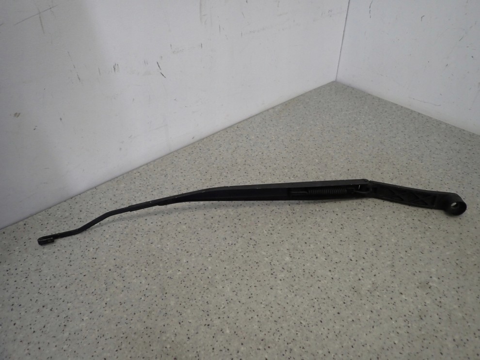 KIA CARENS II 02-06 RAMIE WYCIERACZKI PRZEDNIE PRAWE 3/4