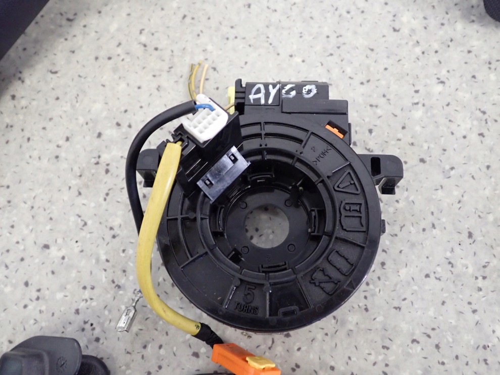 TOYOTA AYGO 05-12 PODUSZKI POWIETRZNE ZESTAW SRSÓW AIRBAGI 6/10