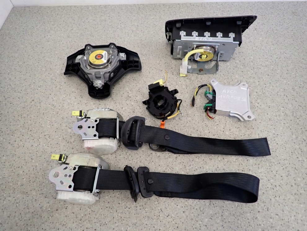 TOYOTA AYGO 05-12 PODUSZKI POWIETRZNE ZESTAW SRSÓW AIRBAGI 7/10