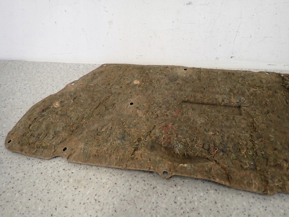 SUZUKI SWIFT III MK6 04- WYCISZENIE POKRYWY MASKI SILNIKA 6/9