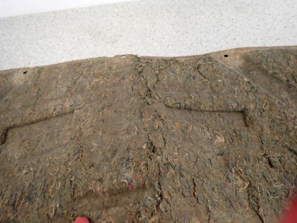 SUZUKI SWIFT III MK6 04- WYCISZENIE POKRYWY MASKI SILNIKA 7/9