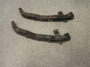 HONDA JAZZ II 02-07 LISTWA POD LAMPĘ PRZÓD PRAWĄ 4/4 MINIATURA