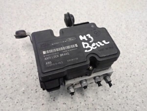 MAZDA 3 MAZDA3 BK 1.4 BENZYNA 03-08 POMPA ABS