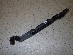 SUZUKI SWIFT 04- ŚLIZG ZDERZAKA PRZEDNI PRAWY 3/5 MINIATURA