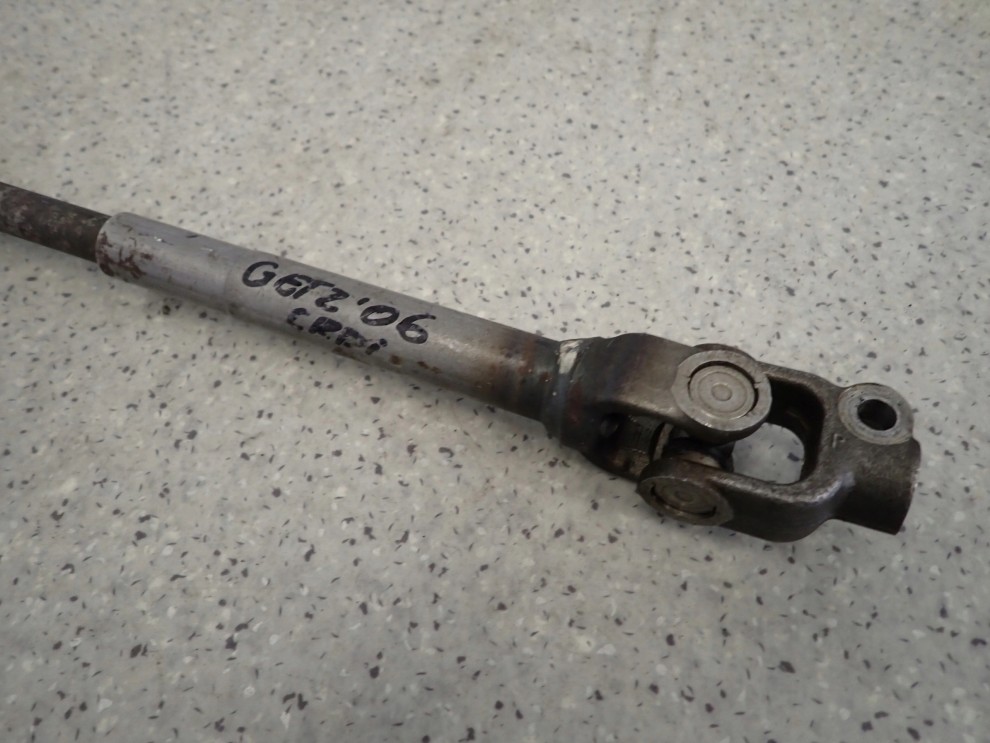 HYUNDAI GETZ 02-10 DIESEL KRZYŻAK KOLUMNY KIEROWNICZEJ 2/5