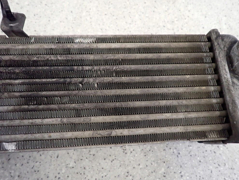 KIA VENGA 09- 1.4 CRDI INTERCOOLER CHŁODNICA POWIETRZA 3/8