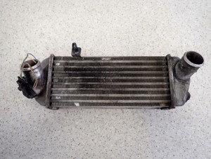 KIA VENGA 09- 1.4 CRDI INTERCOOLER CHŁODNICA POWIETRZA