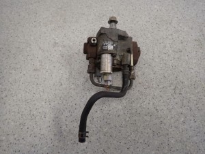 TOYOTA AVENSIS COROLLA 02-05 2.0 D 116 KM POMPA WTRYSKOWA 1/6 MINIATURA