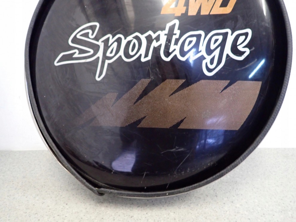 KIA SPORTAGE I 94- OBUDOWA OSŁONA KOŁA ZAPASOWEGO 2/4