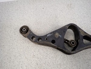 NISSAN PRIMERA P12 02-07 PANHARD TYLNEJ BELKI ZAWIESZENIA 6/7 MINIATURA