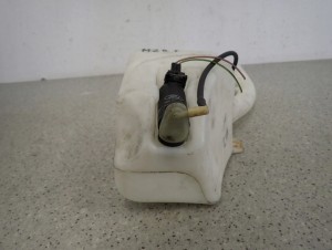 MAZDA2 MAZDA 2 02-07 ZBIORNICZEK PŁUNU DO SPRYSKIWACZY 3/6 MINIATURA